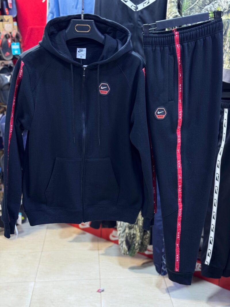 NOUVELLE COLLECTION SURVÊTEMENT NIKE